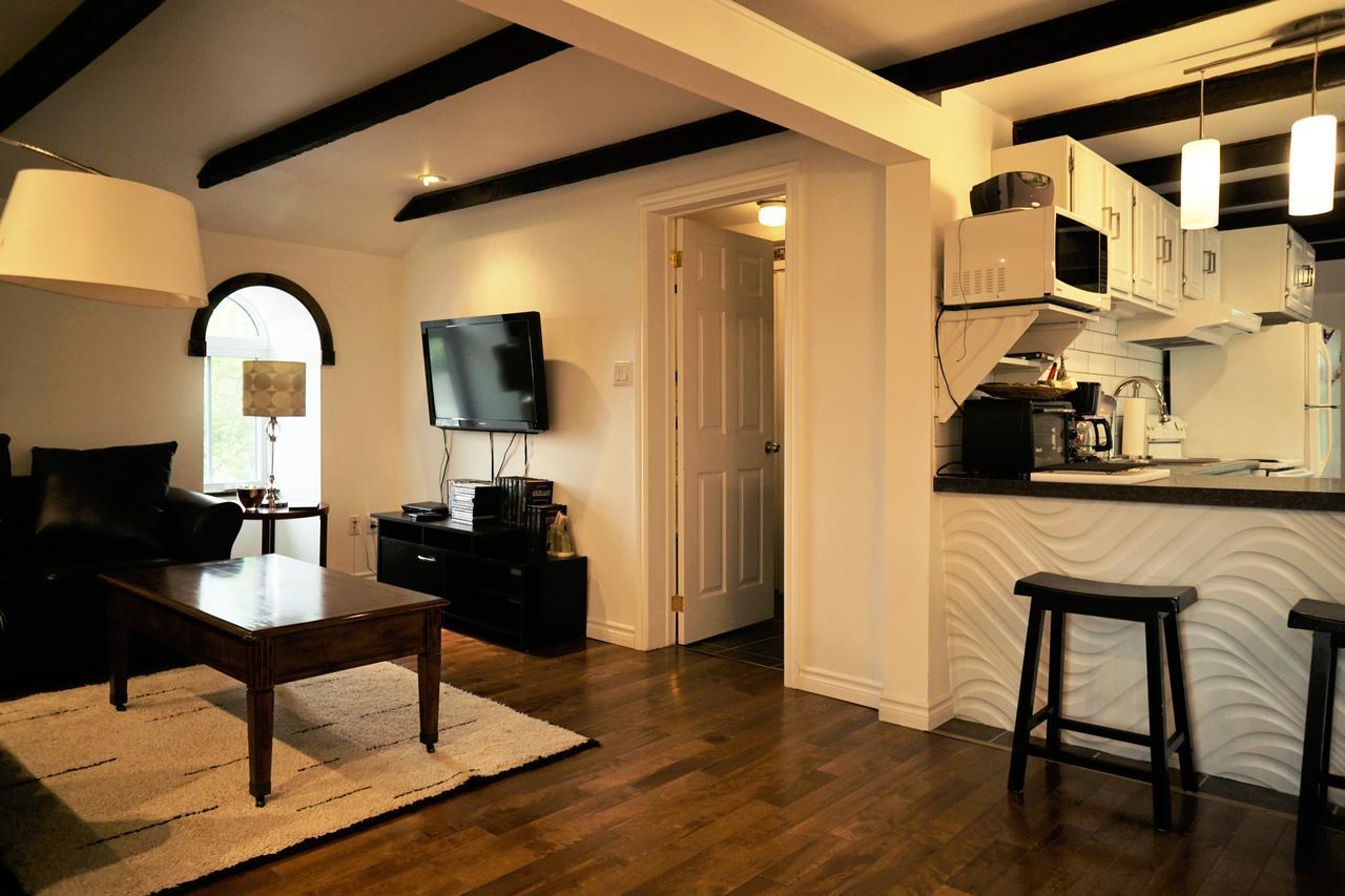 Auberge A La Fontaine Sutton Esterno foto